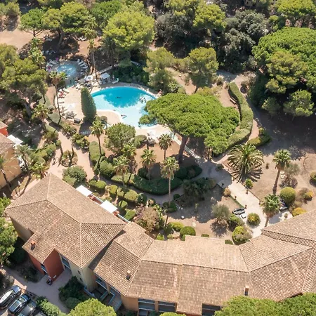 Hotel apartamentowy Pierre & La Pinede 3*
