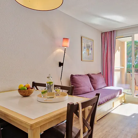 Aparthotel Pierre & La Pinede Hyères