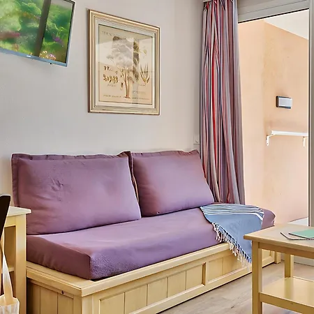 Pierre & La Pinede Lejlighedshotel