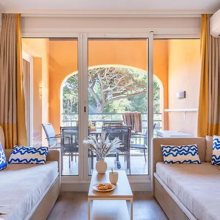 Pierre & La Pinede Lejlighedshotel Hyères