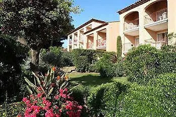 Résidence Pierre&vacances La Pinède Appart hôtel 3*