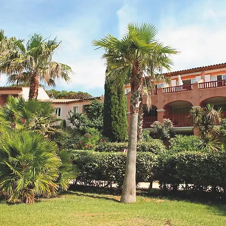 Résidence Pierre&vacances La Pinède 3*