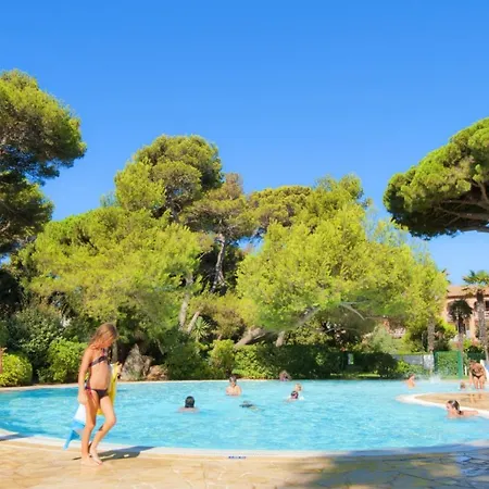 Résidence Pierre&vacances La Pinède Appart hôtel
