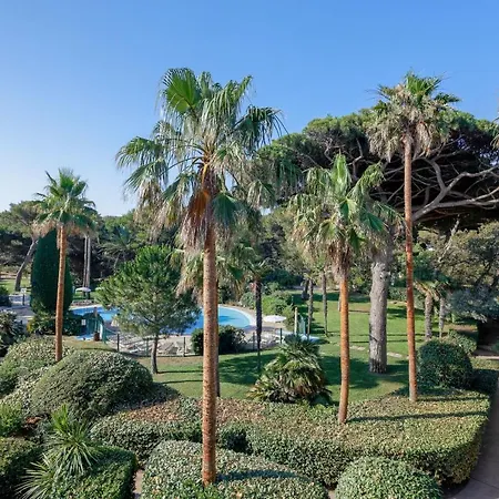Résidence Pierre&vacances La Pinède Appart hôtel Hyères