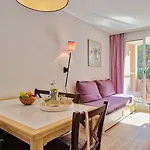 Apart-hotel Pierre & La Pinede Hyères