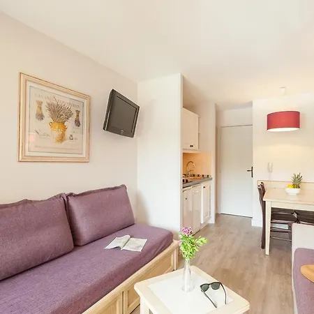 Pierre & La Pinede Aparthotel 3*